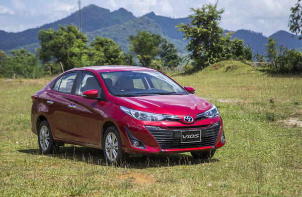 Mua xe Vios nhận quà ‘mùa hè’ của Toyota