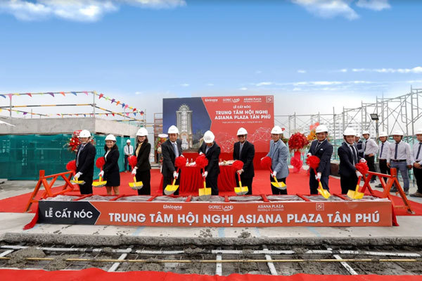 Gotec Land cất nóc Trung tâm hội nghị Asiana Plaza Tân Phú