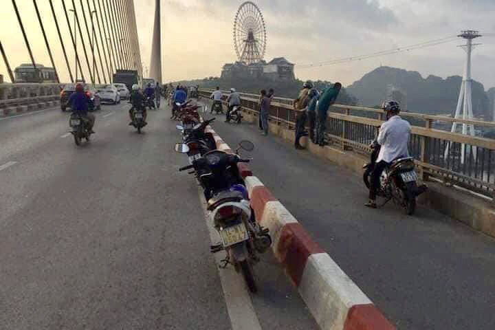 Cô gái để lại thư tuyệt mệnh rồi nhảy cầu Bãi Cháy tự tử