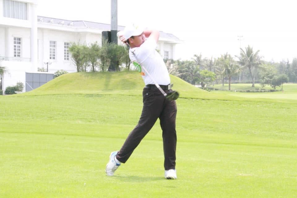 Nguyễn Đặng Minh giành cú đúp chiến thắng tại giải golf trẻ Hà Nội