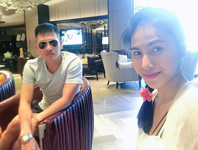 Cuộc sống bình dị của Thủy Tiên bên Công Vinh sau khi rời showbiz