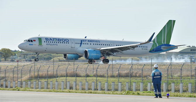 Government officials divided over visa waiver policy