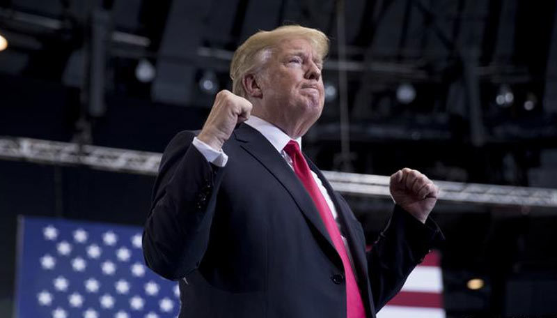 Ông Trump đang chống lại cả thế giới?