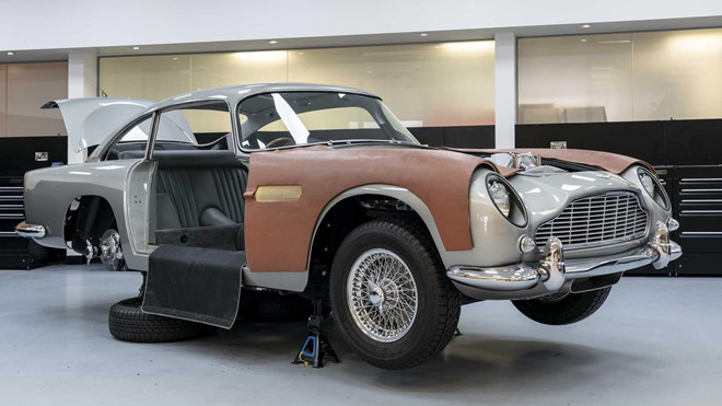 Siêu xe Aston Martin 3,5 triệu USD của James Bond bắt đầu sản xuất