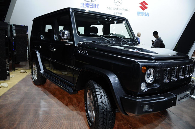 Xe Trung Quốc nhái Mercedes G-Class, giống cả tiếng đóng cửa