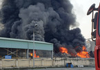 Hải Phòng: Cháy lớn công ty nhựa gần cây xăng