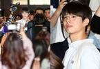 'Em trai quốc dân' Park Bo Gum náo loạn sân bay vì nhan sắc tươi trẻ