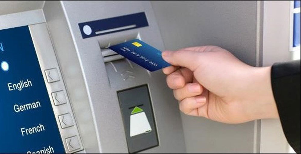 21 triệu thẻ ATM đổi sang thẻ chip: Hàng triệu khách hàng tốn phí?