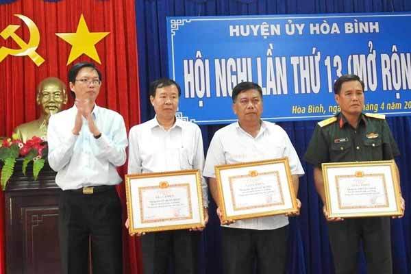 Bị kỷ luật, Bí thư huyện được điều làm Phó giám đốc Sở Xây dựng