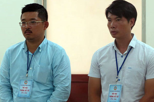 Sau chiêu trò của 2 đại gia chứng khoán, hàng chục tỷ 'bốc hơi'