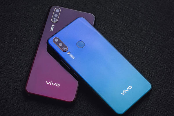 ‘Cày’ phim 2 ngày không sạc với smartphone mới của Vivo