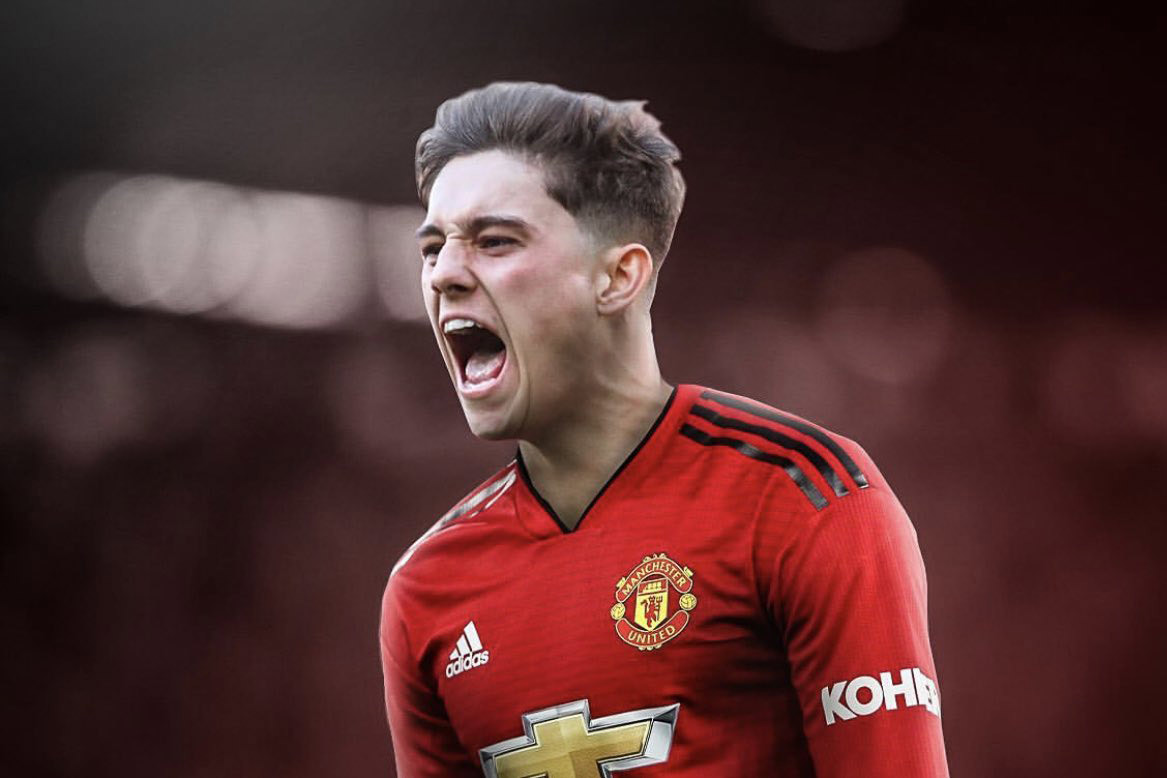 MU đón Daniel James: Ngọc thô, hay Sanchez mới?
