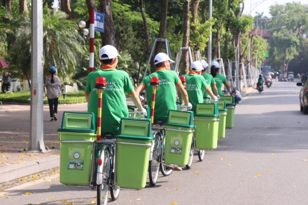 Public bicycles: good solution in Hoi An, but not in big cities like HCM City