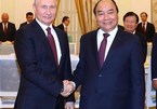 PM Nguyen Xuan Phuc meets Russian President in Moscow