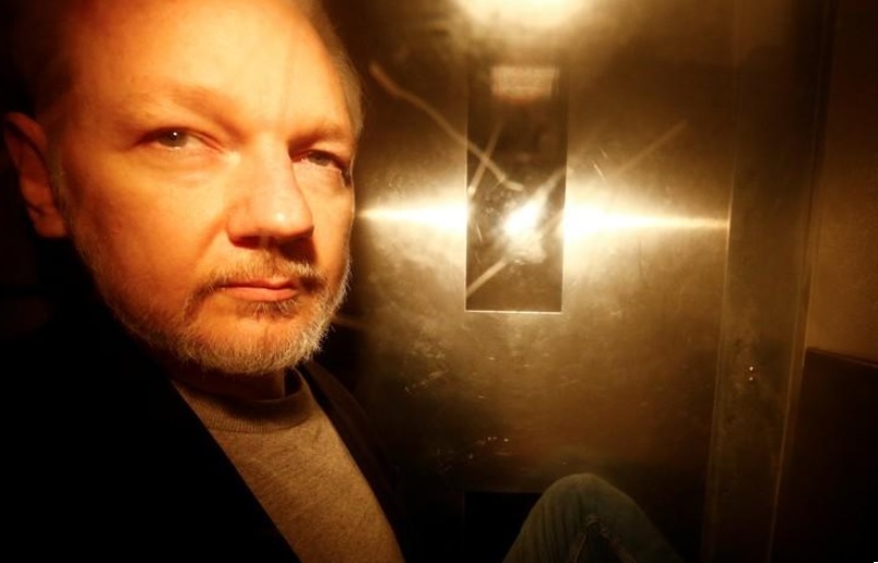 Mỹ truy tố ông chủ WikiLeaks thêm hàng loạt tội