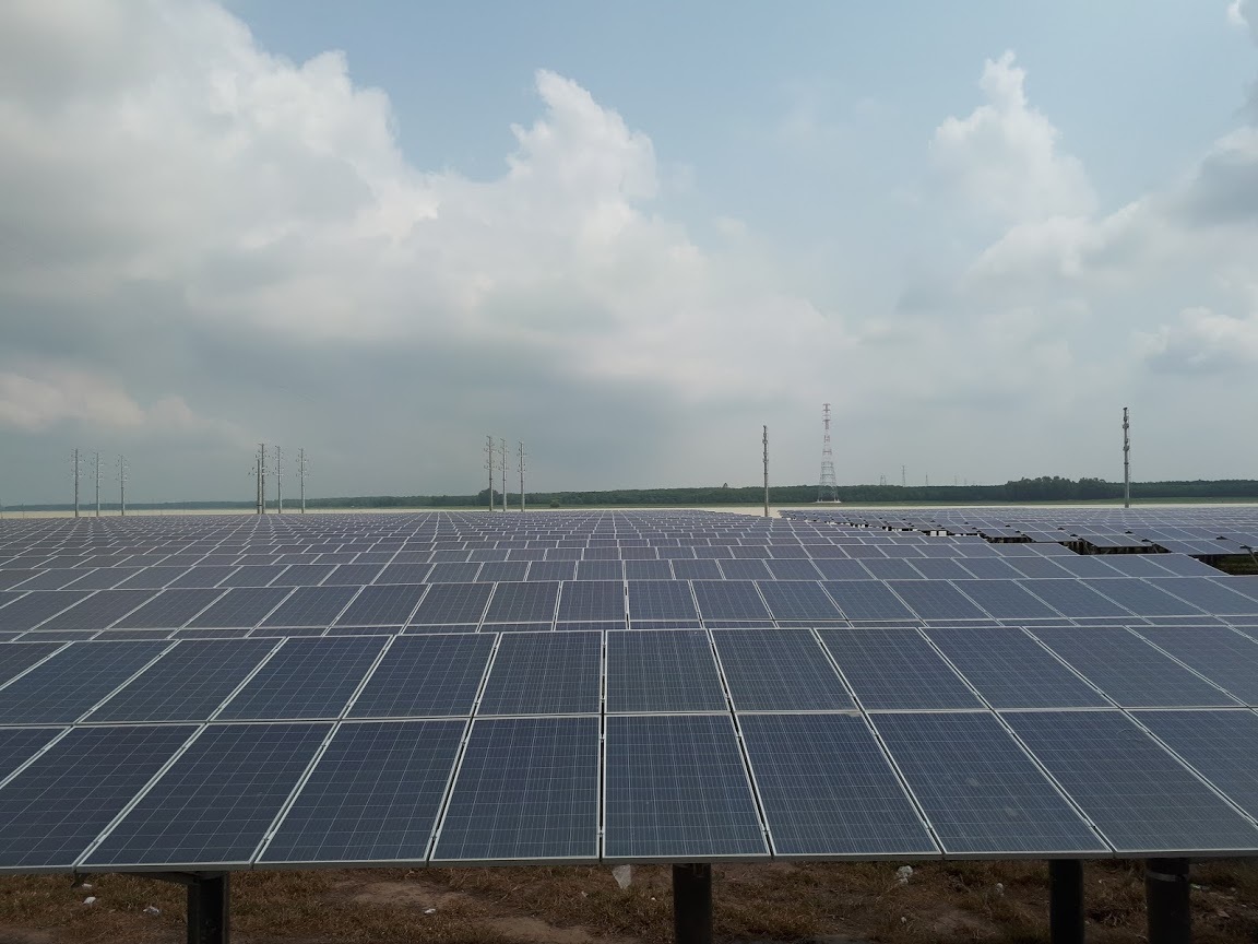 Dư thừa điện mặt trời, Thủ tướng yêu cầu báo cáo