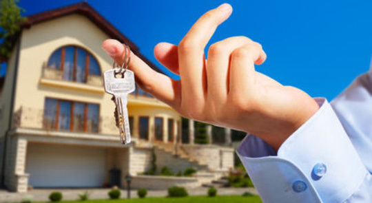 Vay quá nhiều tiền mua nhà: Tưởng an cư hoá ra gánh hoạ