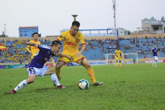 Vòng 11 V-League: Hà Nội thua đau, HAGL đứt mạch bất bại