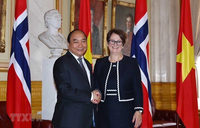 Vietnamese PM meets with top Norwegian legislator, leaders of Norwegian groups