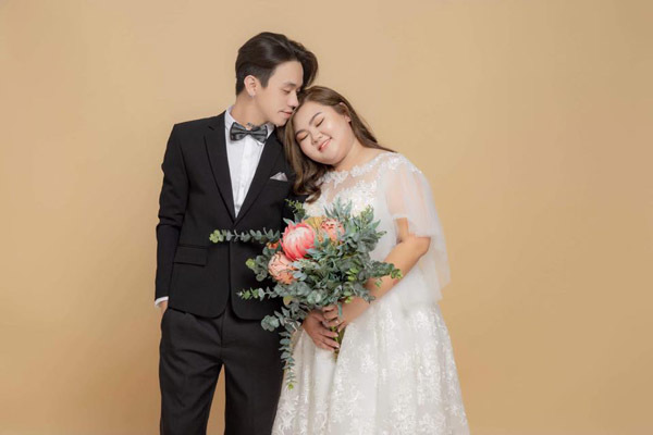 Chàng Kiên Giang yêu say đắm cô gái 85 kg: Chúng tôi không phải 'đũa lệch'