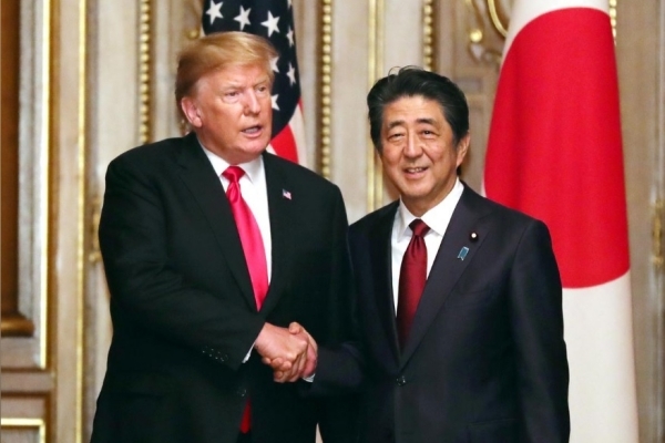 Ông Trump hoan nghênh Nhật hòa giải mâu thuẫn Mỹ - Iran
