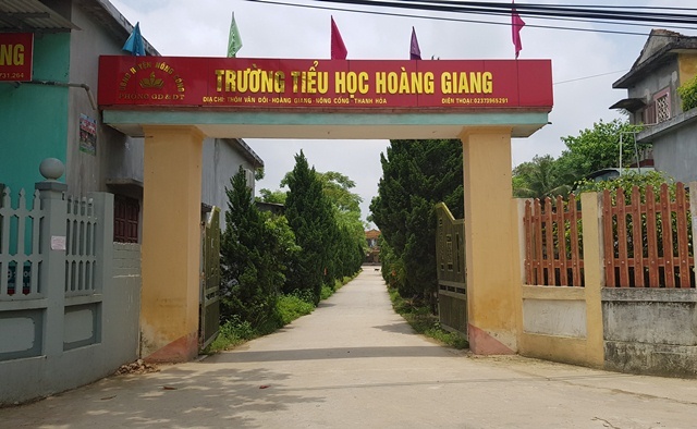 Trả lại hàng trăm triệu thu tiền buổi 2 cho phụ huynh ở Thanh Hóa