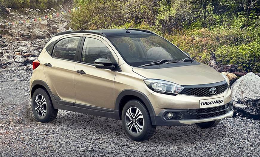 Ô tô Tata Tiago số tự động mới, giá hơn 200 triệu