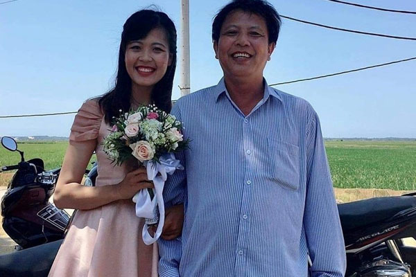 Cô gái được gần 3000 người tỏ tình sau khi 'bị rao bán' vì chưa có người yêu