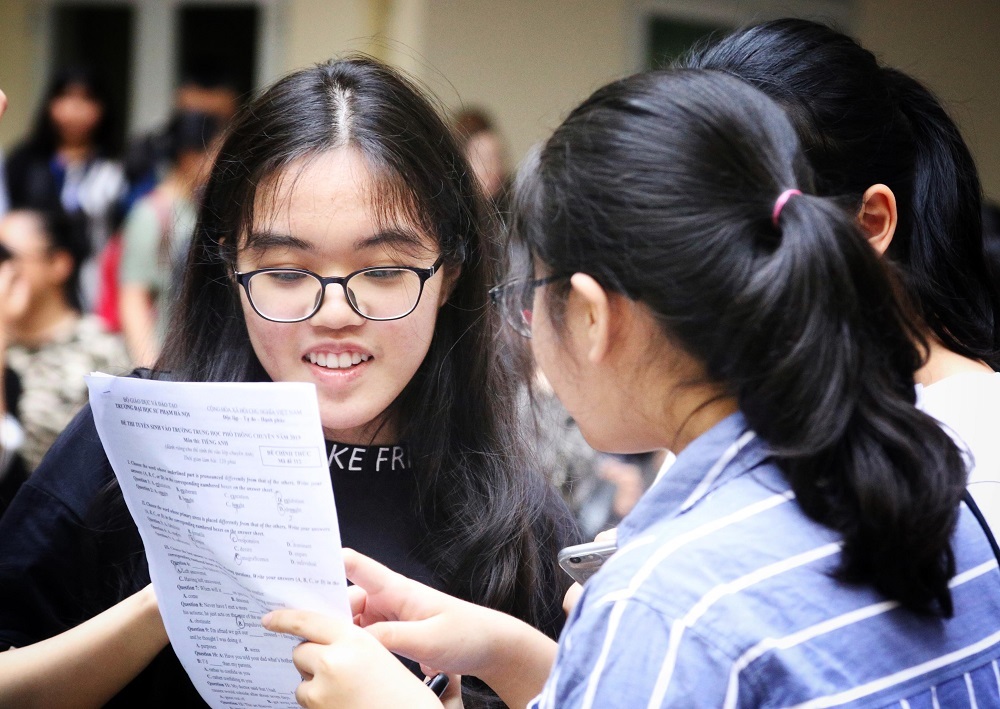 Đề thi Hóa học vào lớp 10 Trường THPT Chuyên Sư phạm