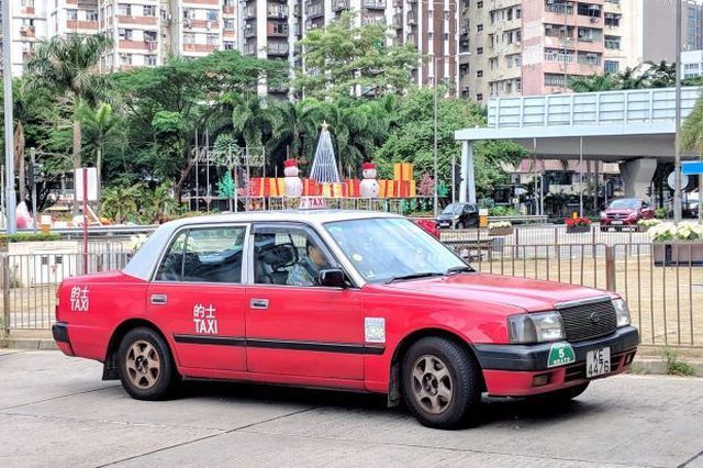 Tài xế taxi dù trả giá đắt vì 'chặt chém' du khách giá 'cắt cổ'