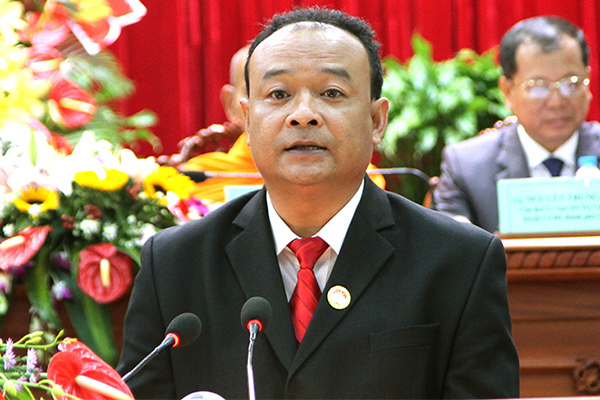 Bí thư huyện được bầu làm Chủ tịch UB MTTQ TP Cần Thơ