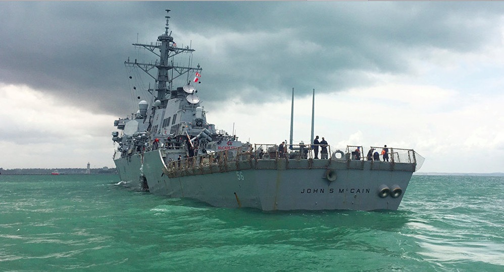 Mỹ nói lý do giấu tàu USS John McCain khi ông Trump thăm Nhật