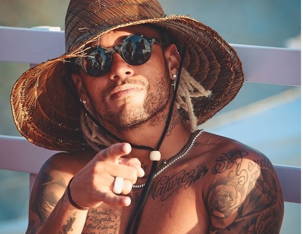 MU nổ thêm 2 hợp đồng, nóng Neymar đình công đến Barca