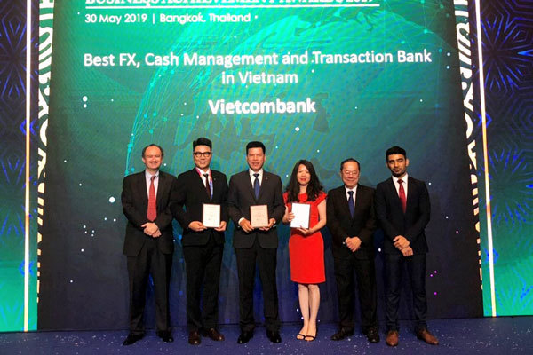 Vietcombank nhận 3 giải thưởng từ The Asian Banker
