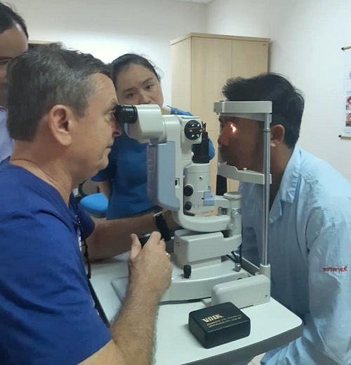 Americans donate corneas to help bring back the light for 10 Vietnamese