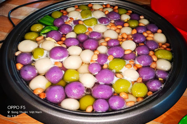 Món chè khoai lang đủ sắc màu của chàng trai miền Tây