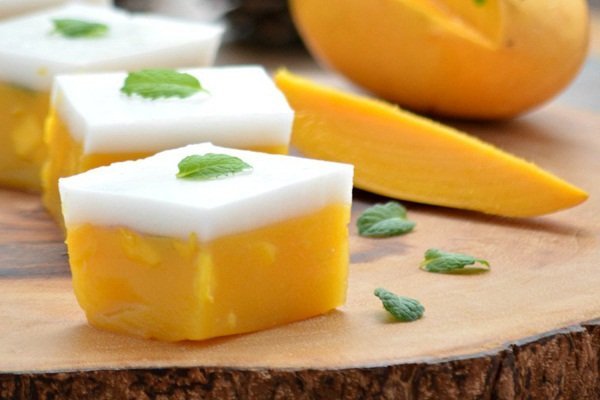 Món thạch xoài cốt dừa giải nhiệt ngày nóng