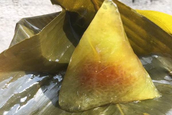 Tết Đoan Ngọ cùng nhau học làm món bánh ú đãi cả nhà