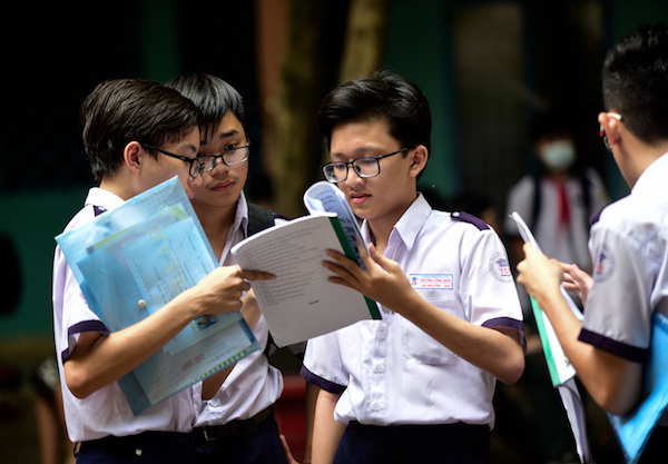 Đáp án chính thức môn Toán thi lớp 10 TP.HCM 2019