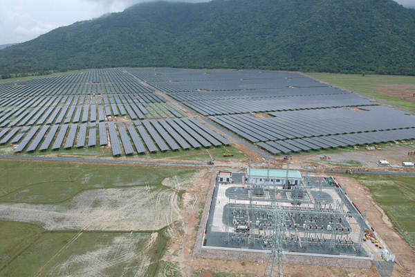 Dự án điện mặt trời của Sao Mai Group ‘cán đích‘