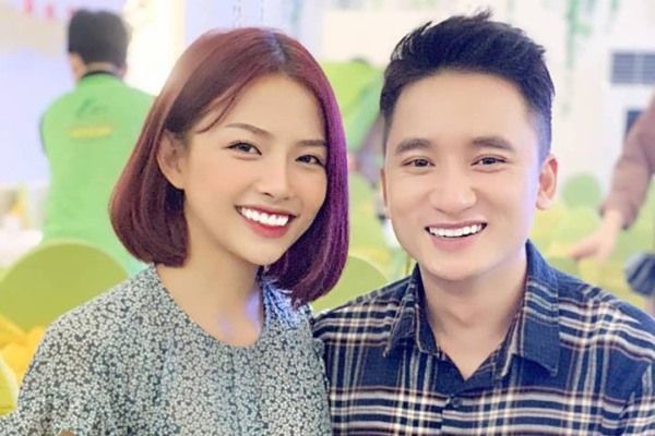 Phan Mạnh Quỳnh tiết lộ về đám cưới và sinh con với bạn gái hot girl