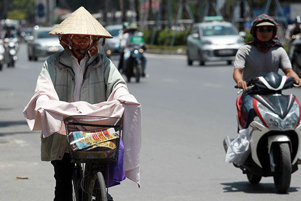 Dá»± báo thá»i tiết 7/6, nắng nóng diá»n rá»ng kéo dà i
