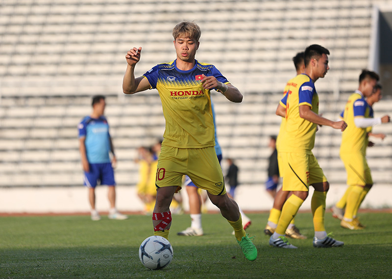 Công Phượng sẵn sàng đá chính chung kết King’s Cup