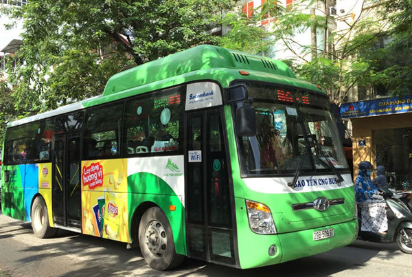 Hanoi to have four more bus routes with CNG vehicles