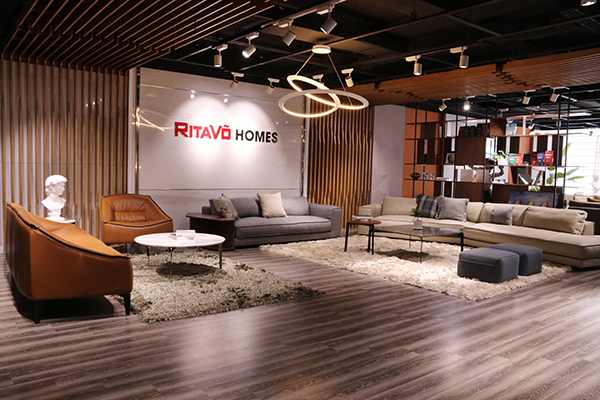 RitaVõ khai trương trung tâm nội thất hiện đại tại trung tâm TP.HCM