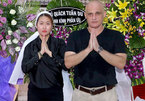 Chồng cũ để lại tài sản giúp Phi Thanh Vân làm giàu bất ngờ xuất hiện ở tang lễ bố vợ