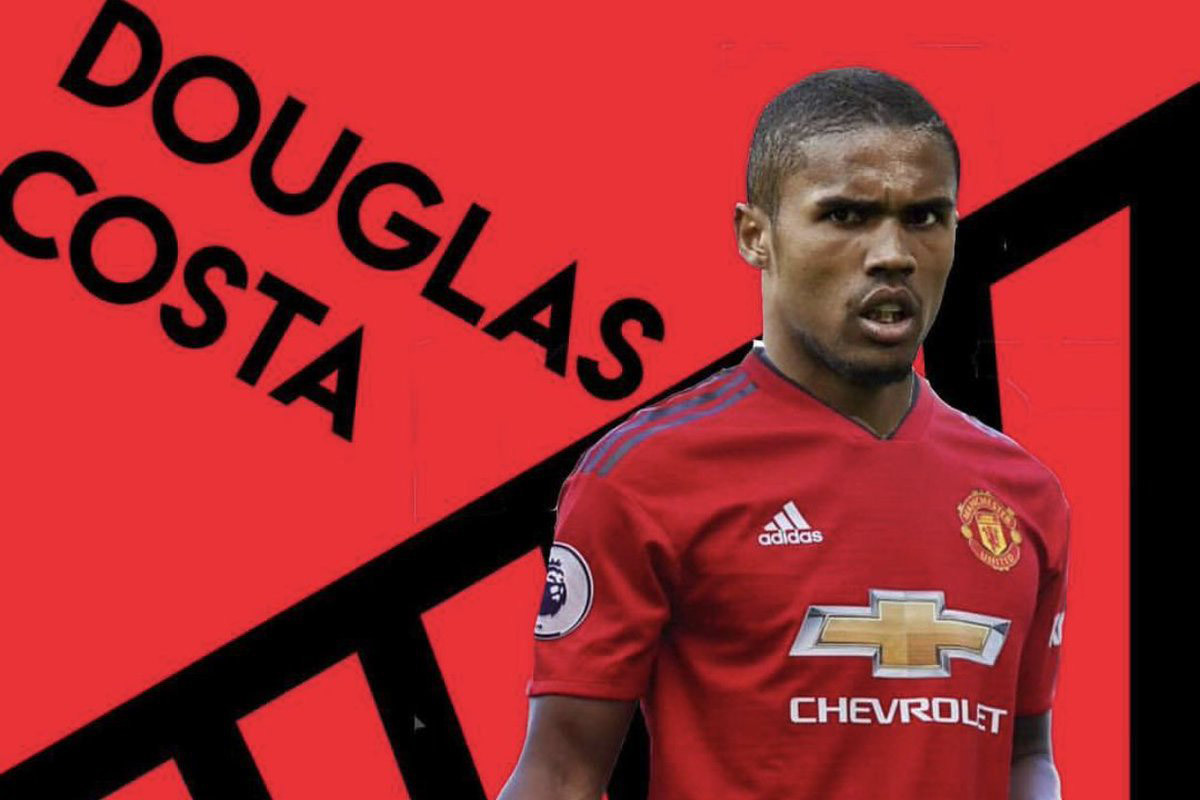 MU chốt giá ký Douglas Costa, Liverpool lấy Cavani