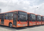 Bus route linking Ha Dong district and Noi Bai airport put into operation