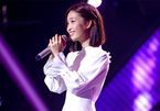 Giọng hát Việt gây tranh cãi khi bị tố thiên vị thí sinh là hot girl