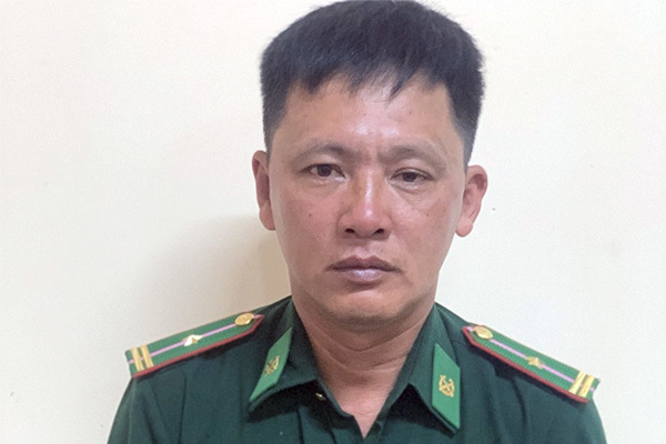 Bắt kẻ giả danh thiếu tá biên phòng để lừa đảo